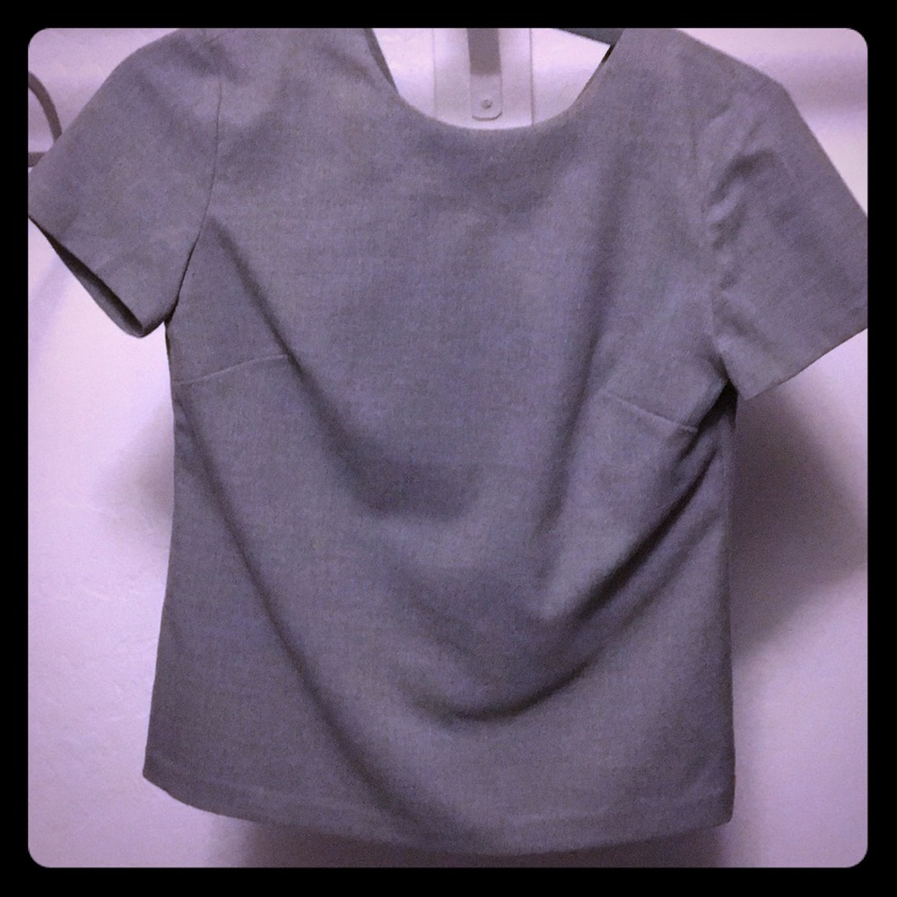 Gray Bow Back Shell
